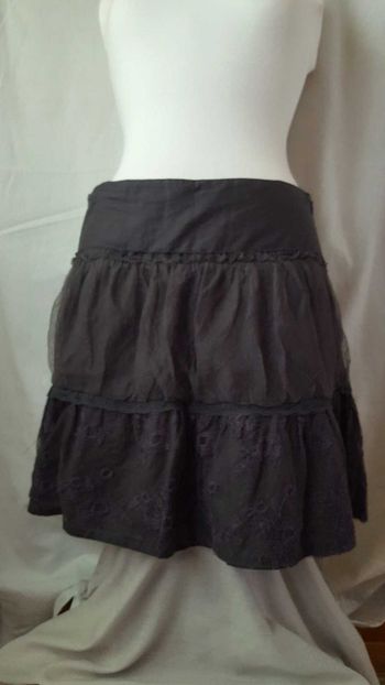 Jupe .Marque : walk and talk