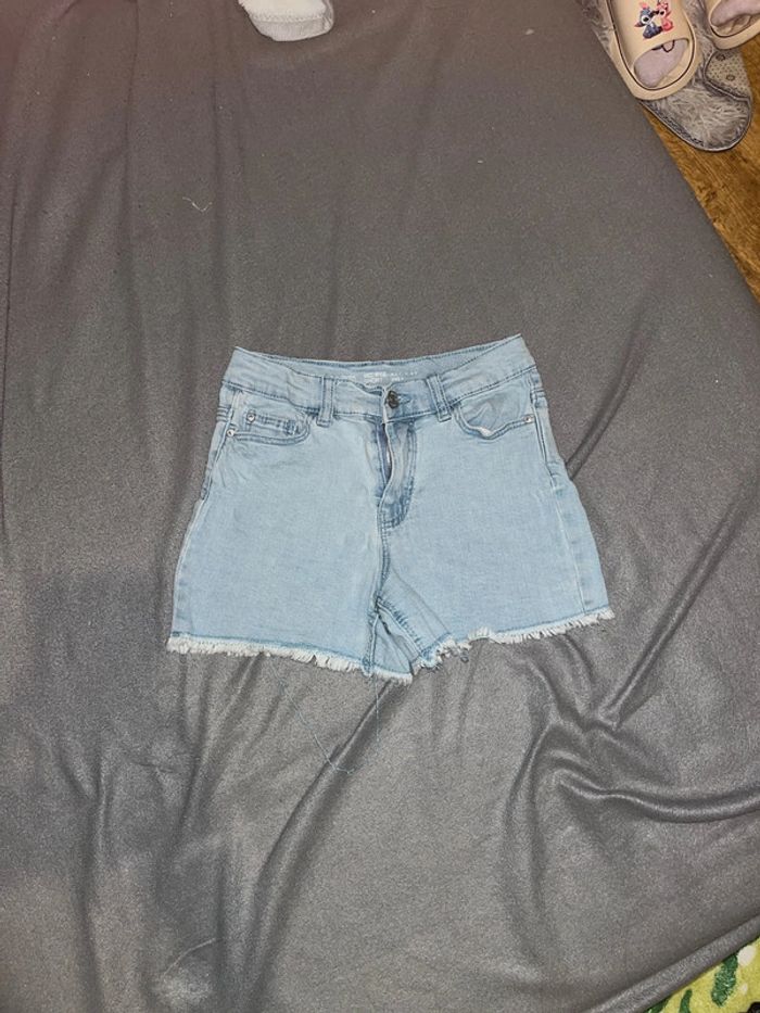 Short 9 ans