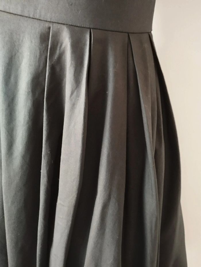 Robe Lindy Bop Rockabilly/Pin up noire avec liseré rouge - photo numéro 6