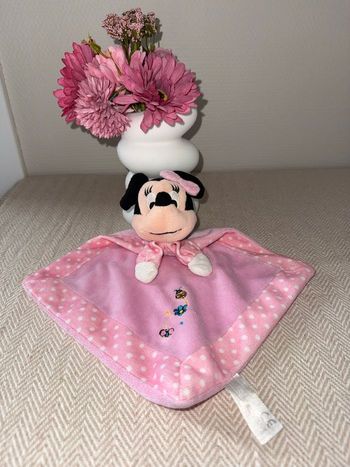 Doudou Minnie