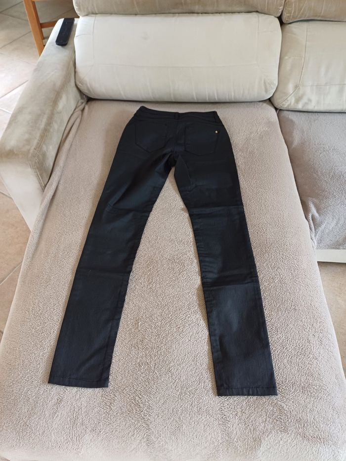Pantalon - photo numéro 2