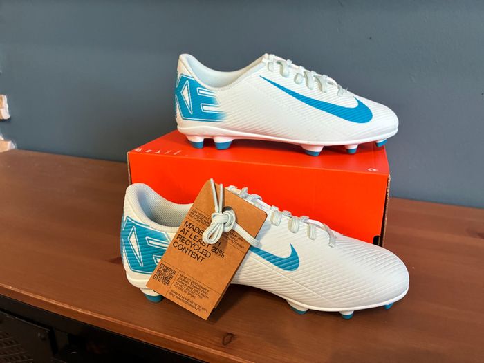 Nike vapor 16 club FG/MG, chaussure de foot pointure 38,5