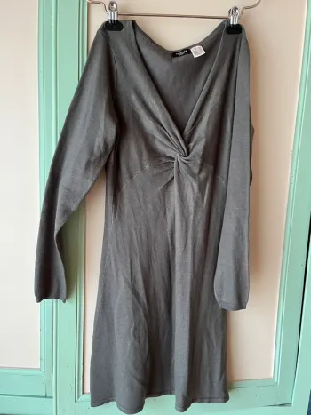 Robe décolleté