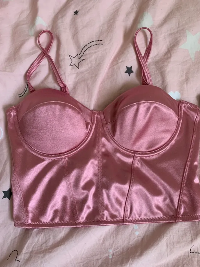 Crop trop rose et noir - photo numéro 2
