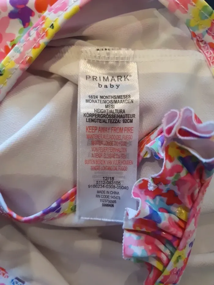 Maillot de bain 24 mois - photo numéro 3