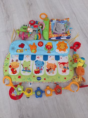 Lot de Jouets bébé