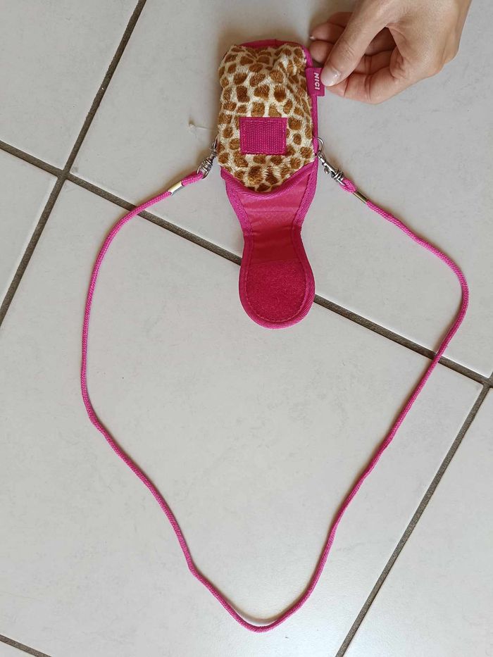 Housse de téléphone avec lanière Girafe Nici neuf - photo numéro 2