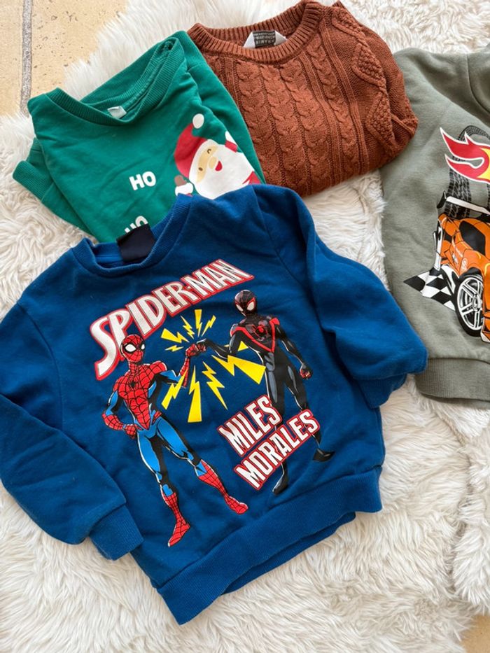 Lot de pull 3/4ans - photo numéro 2