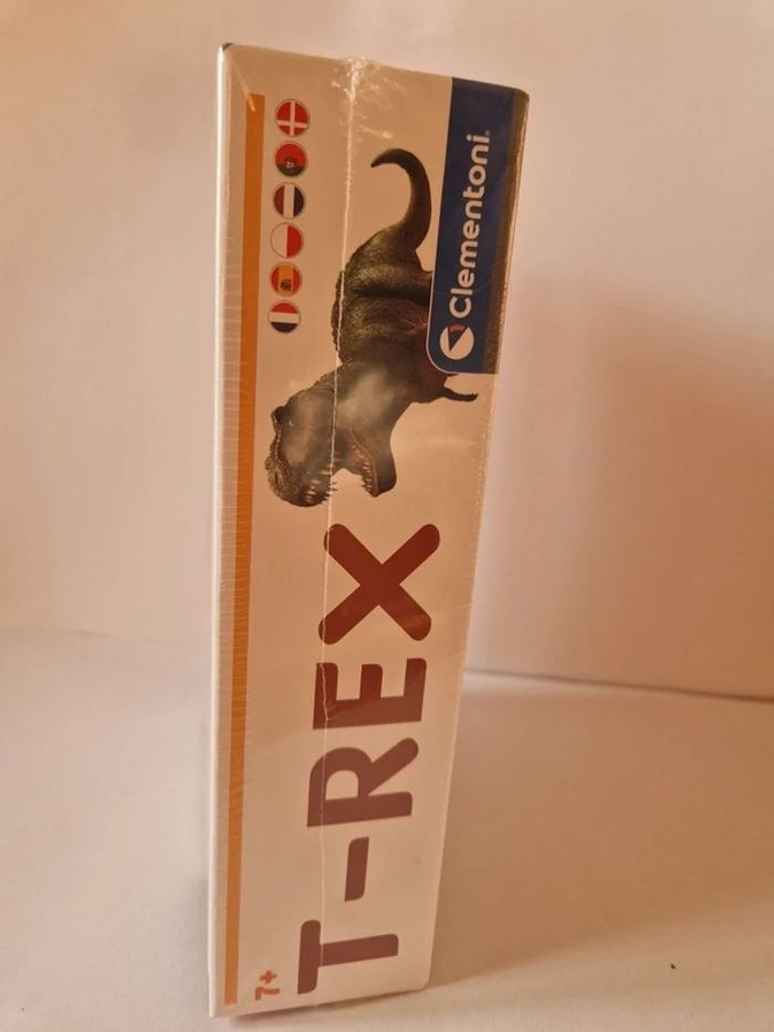 Kit scientifique Archéo Ludic T-Rex phosphorescent - photo numéro 2