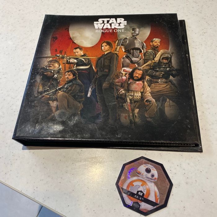 Livre star wars rogue one avec 36 cartes et poster