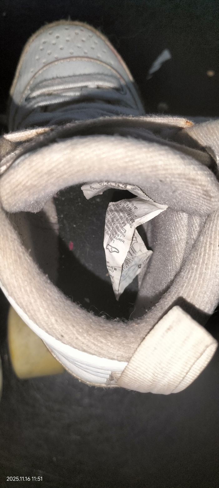 Patins à roulettes pointure 32 - photo numéro 5