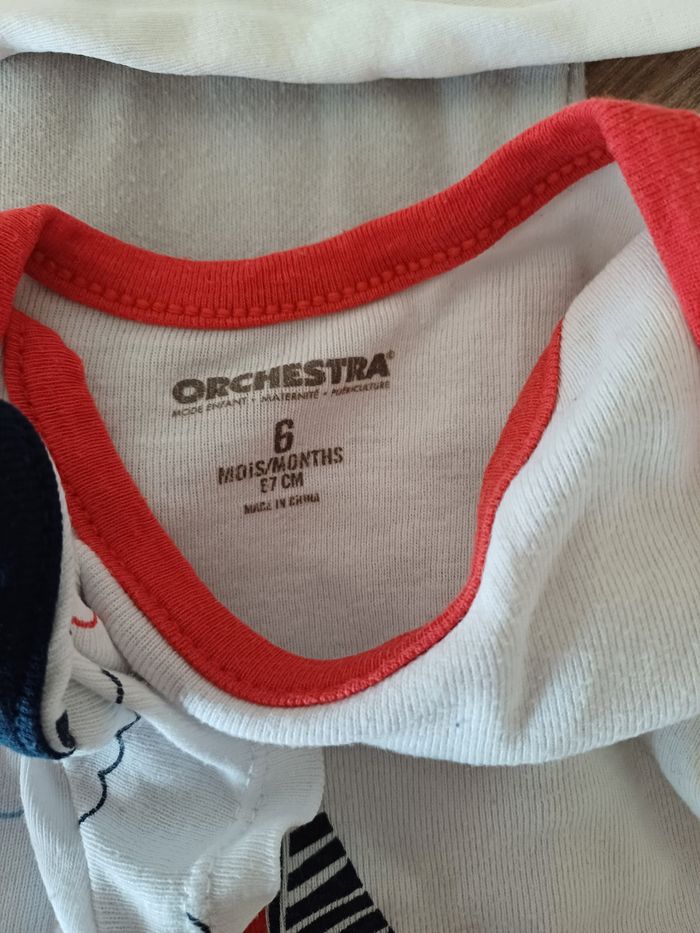 Bodies 6 mois - photo numéro 2