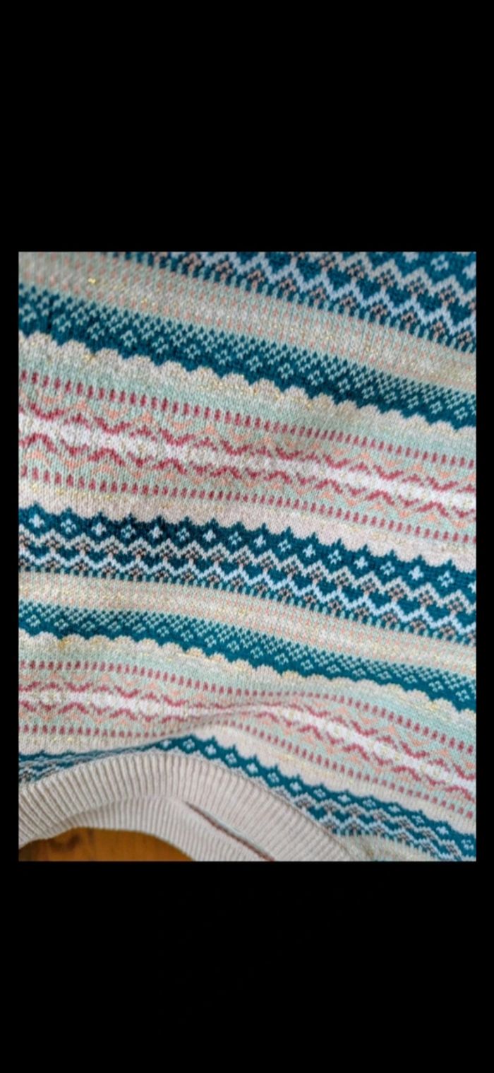 Pull léger à motifs et paillettes - photo numéro 3