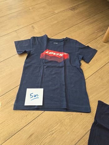 Tee shirt Levi's 5 ans