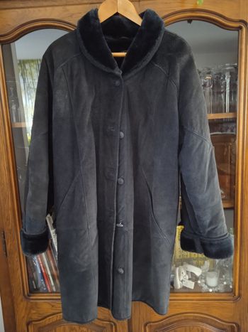 Manteau femme daim   taille 46