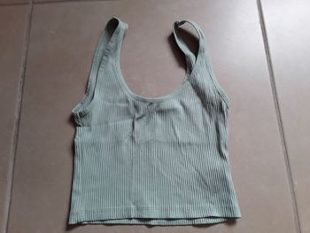 Débardeur court vert clair femme S STRADIVARIUS TBE