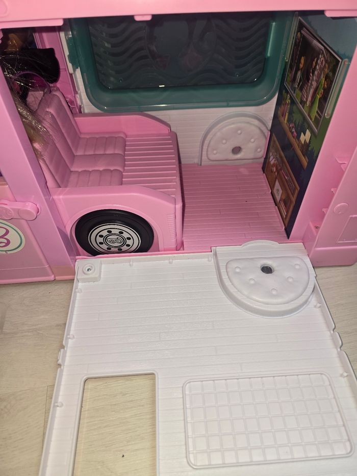 Gros lot barbie - photo numéro 8