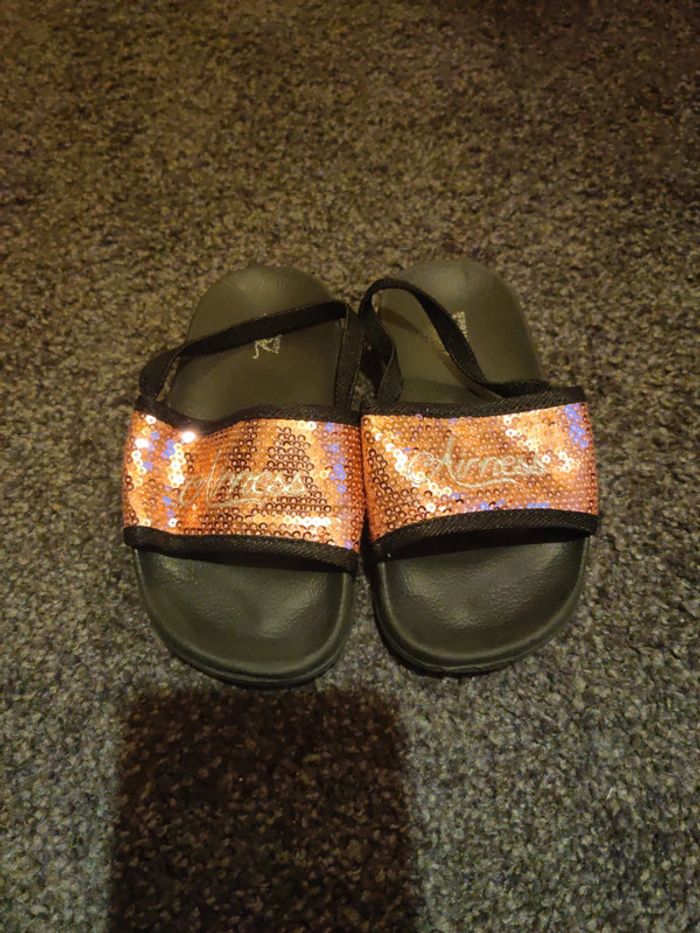 Chaussures fille taille 26