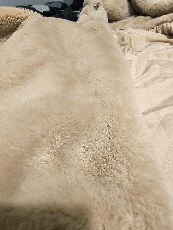 Manteau fausse fourrure - photo numéro 5