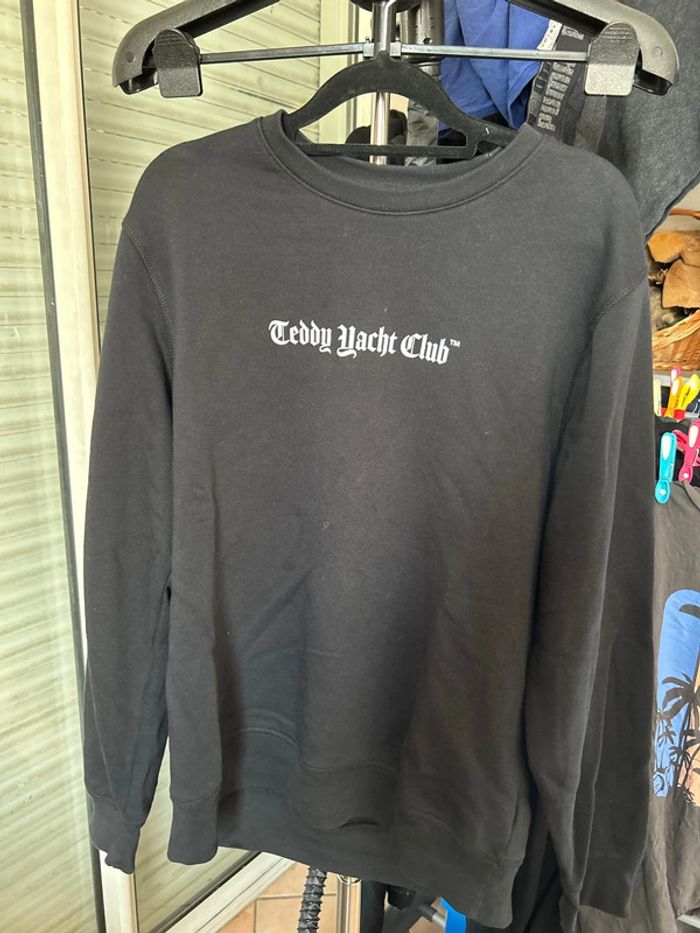 Sweat-shirt noir Teddy Yacht Club