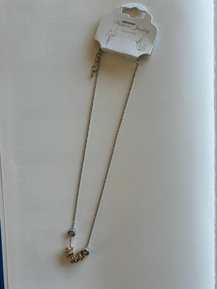 Collier fantaisie neuf - photo numéro 3