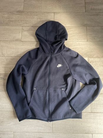 Veste à capuche bleu marine Nike - taille S - neuve
