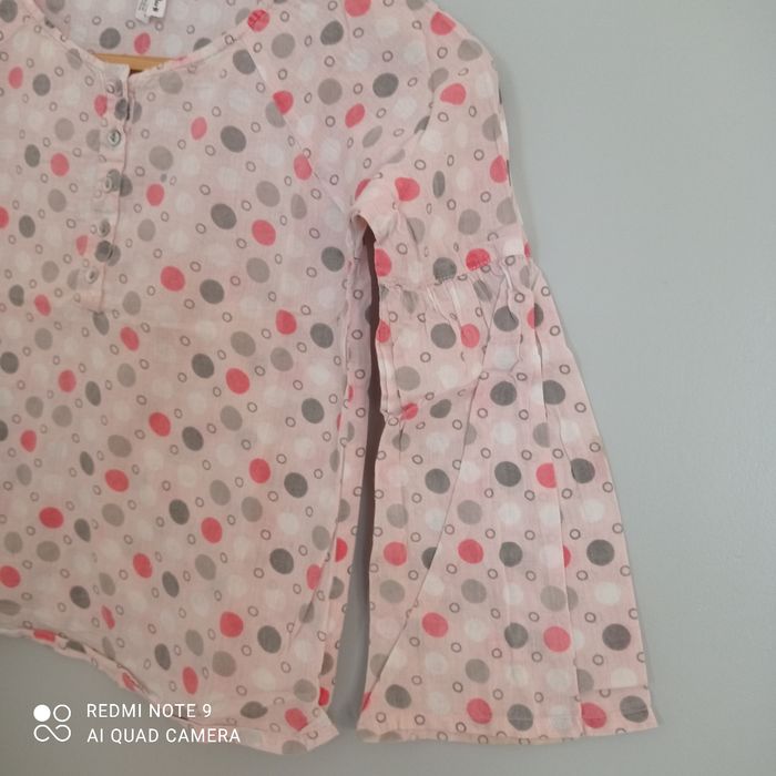 Blouse à gros pois 8ans - photo numéro 4