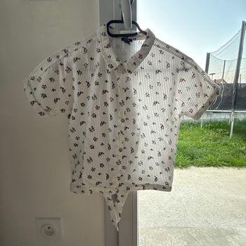 Chemise fleurie