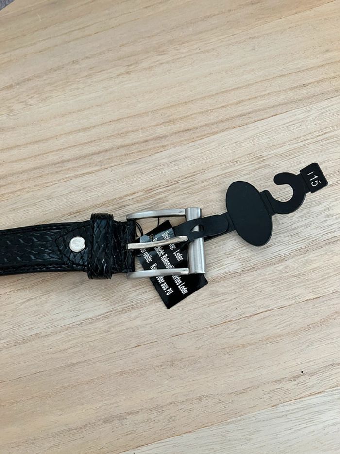 Ceinture en cuir noir taille 115 cm - photo numéro 3