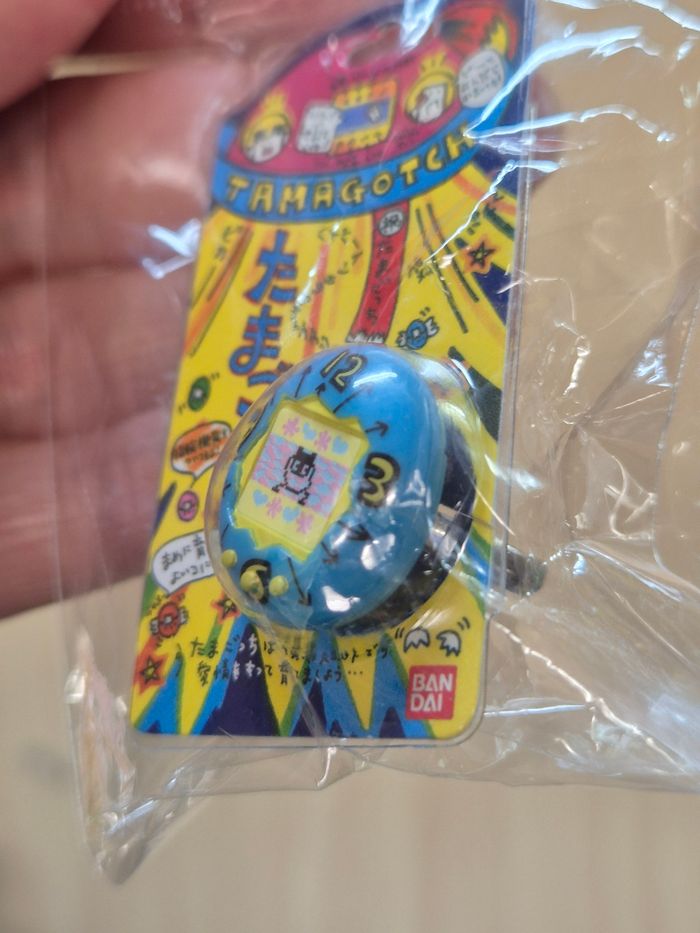 Gashapon Bague Tamagotchi - photo numéro 3