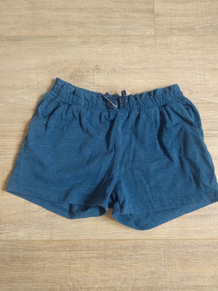 Short 6 ans