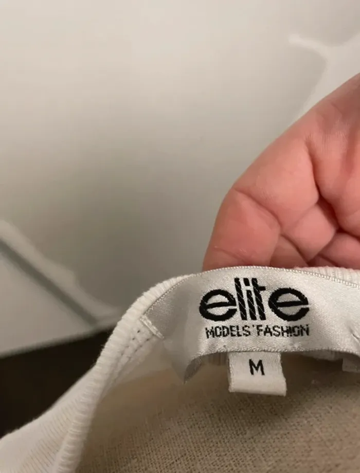 Débardeur Blanc Elite Models Fashion (Taille M) - Col V & Détails Couture Bleue - photo numéro 3