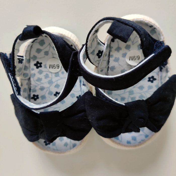 Chaussures bleues 6-9 mois - photo numéro 2