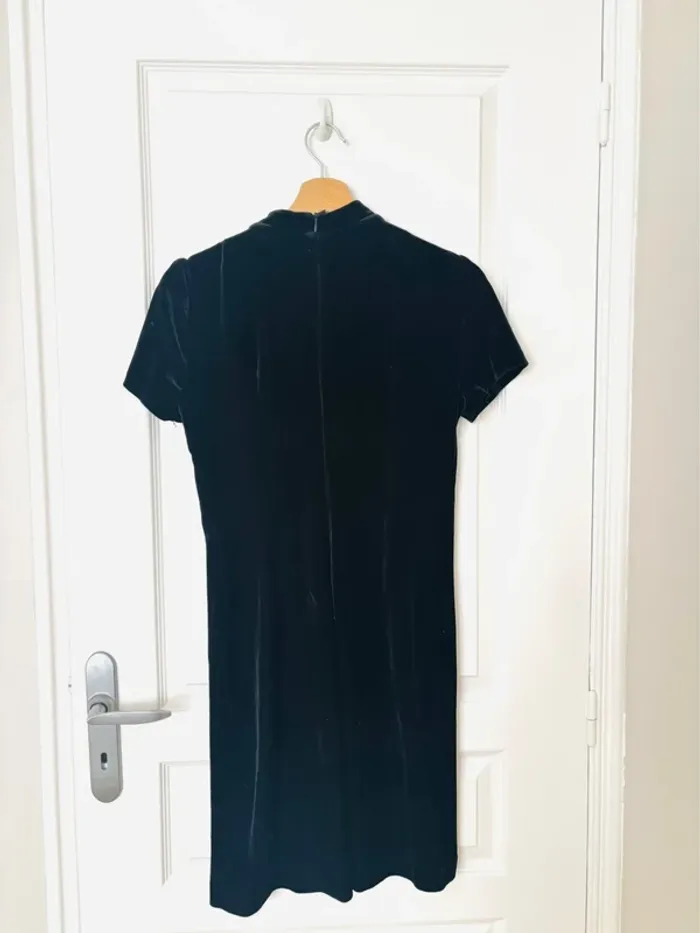 Robe en velours - photo numéro 2