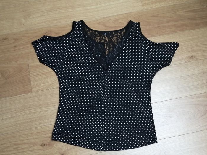 Haut noir à pois blanc Taille S - photo numéro 2