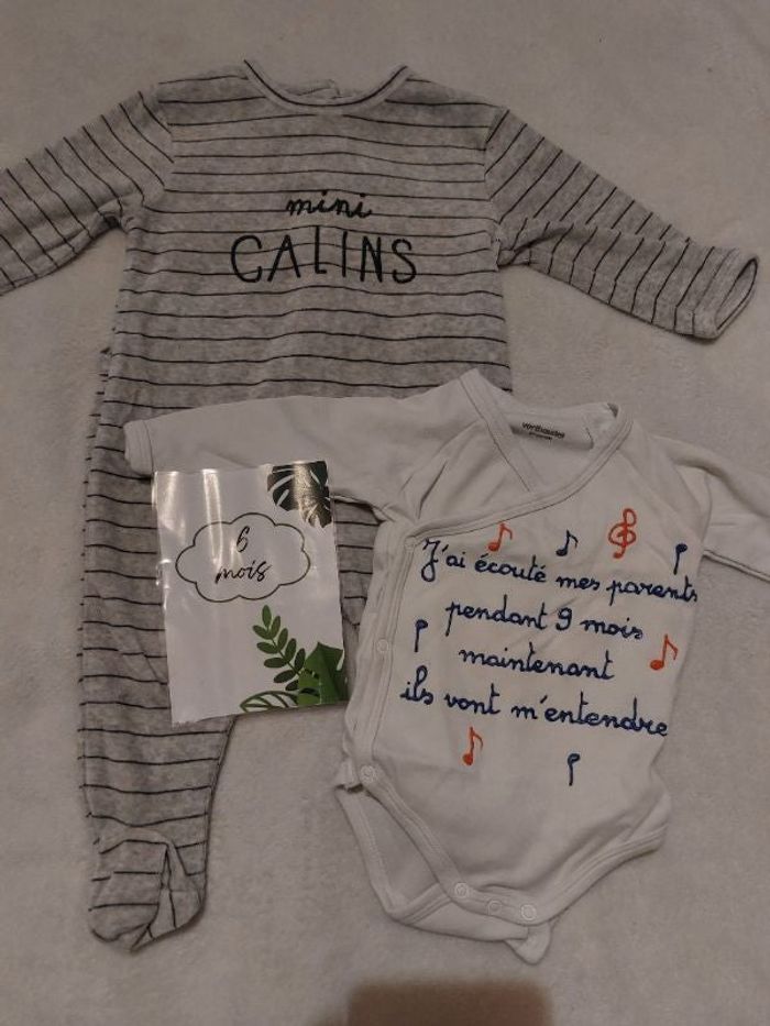 Ensemble body ML/pyjama