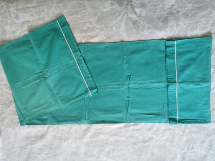 Taie de traversin verte