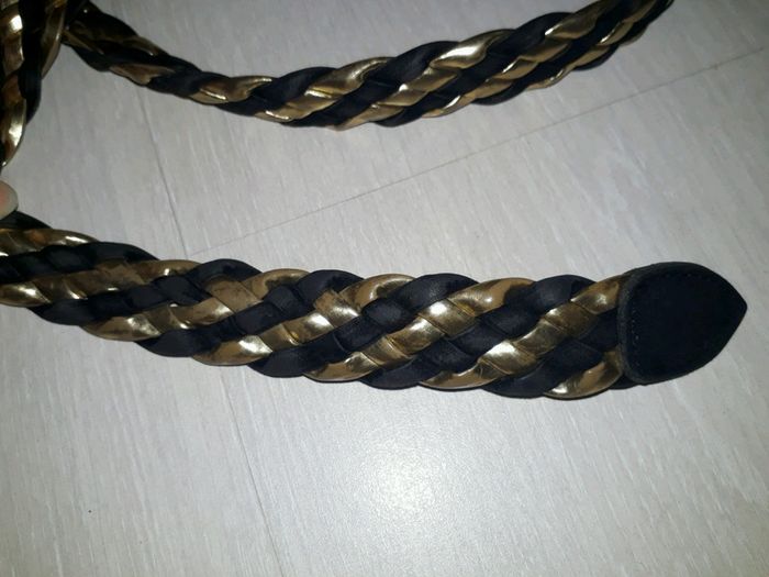 Ceinture croisée noir et dorée - photo numéro 3