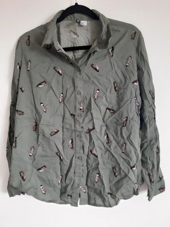 Chemise verte à plumes rose 💸Prix négociable si lot 💸