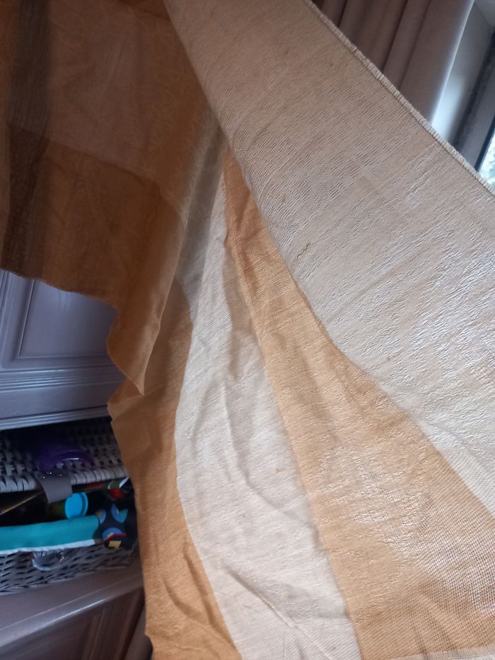 Châle doré et beige - photo numéro 8