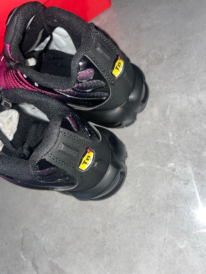 Nike tn rose noir  39 - photo numéro 3