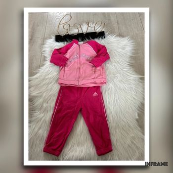 Très beau survêtement adidas 🥰 taille 18 mois