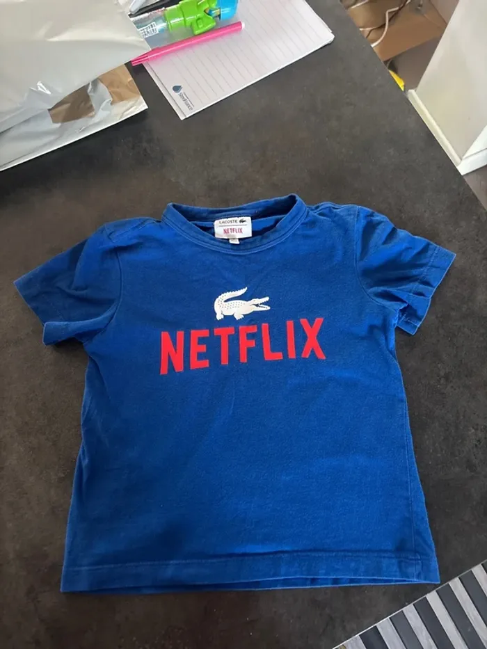 Tee shirt Lacoste x Netflix
