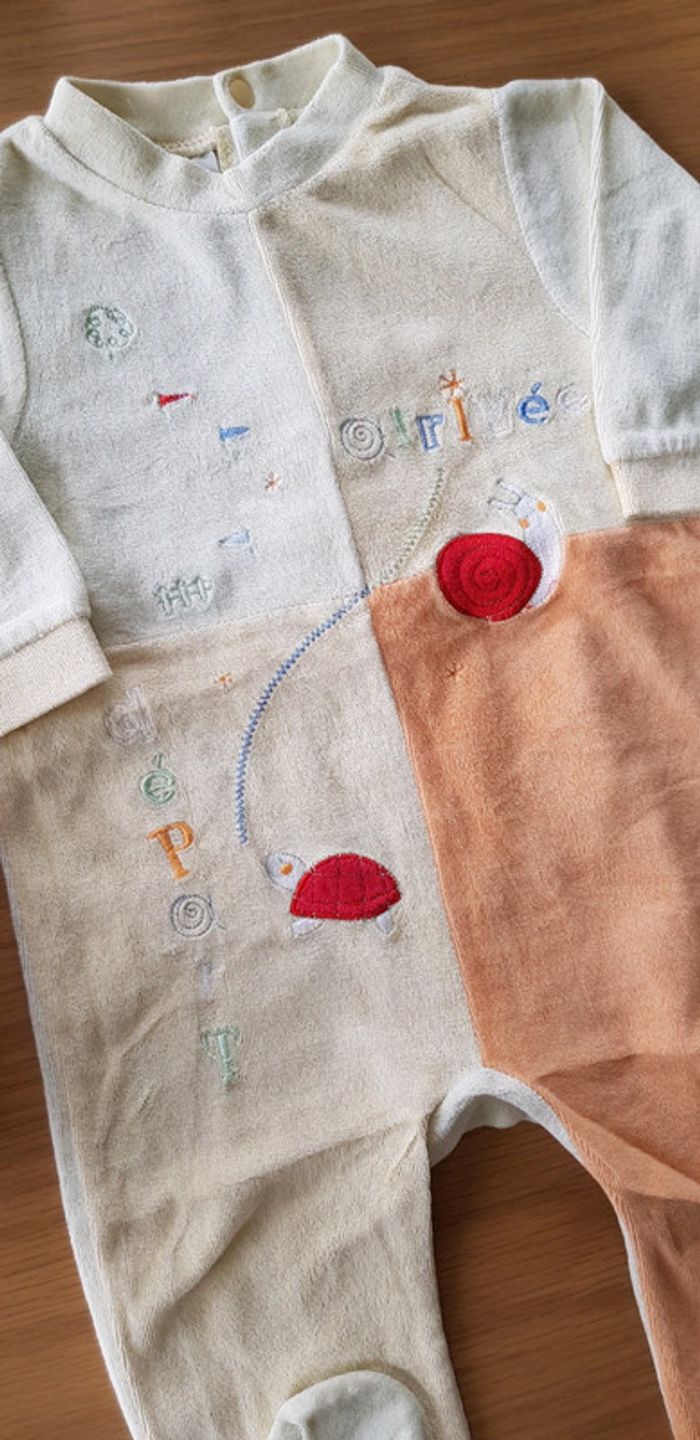 Pyjama 9 mois - photo numéro 2