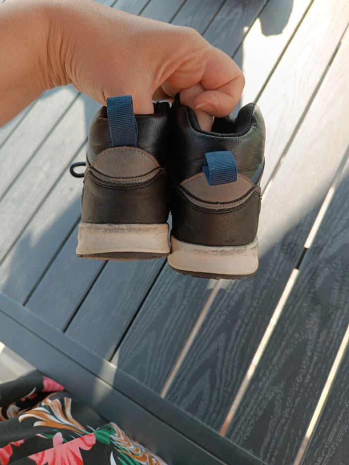 Chaussures ellesse 34 - photo numéro 3