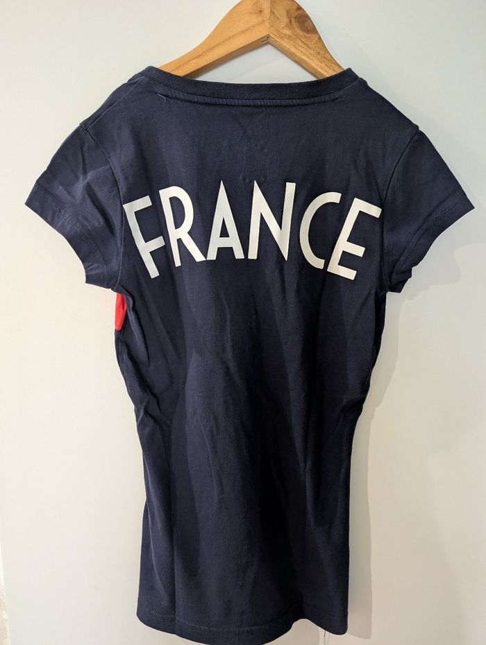 Tee Shirt équipe de France ⚽🇫🇷 - photo numéro 3