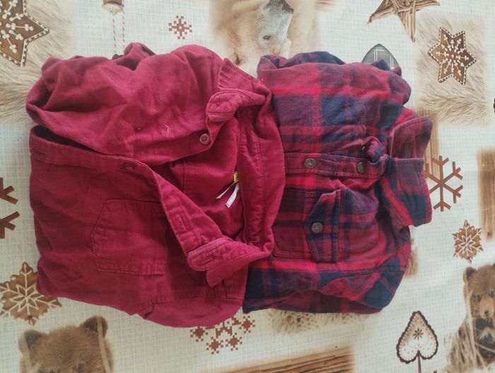 Lots de deux chemises garçon. Taille 5 ans. - photo numéro 2