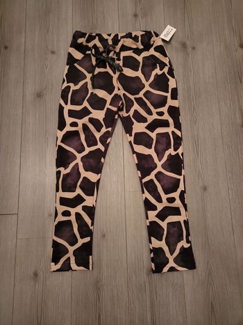 Pantalon suédine neuf taille unique Italie