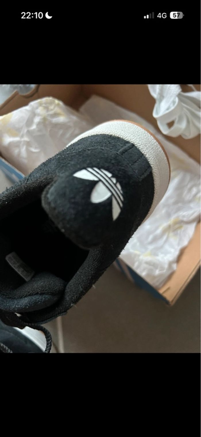 Campus adidas - photo numéro 3