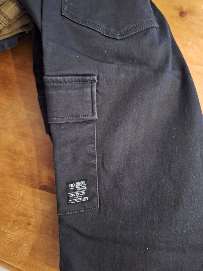 Pantalon.cargo noir - photo numéro 4
